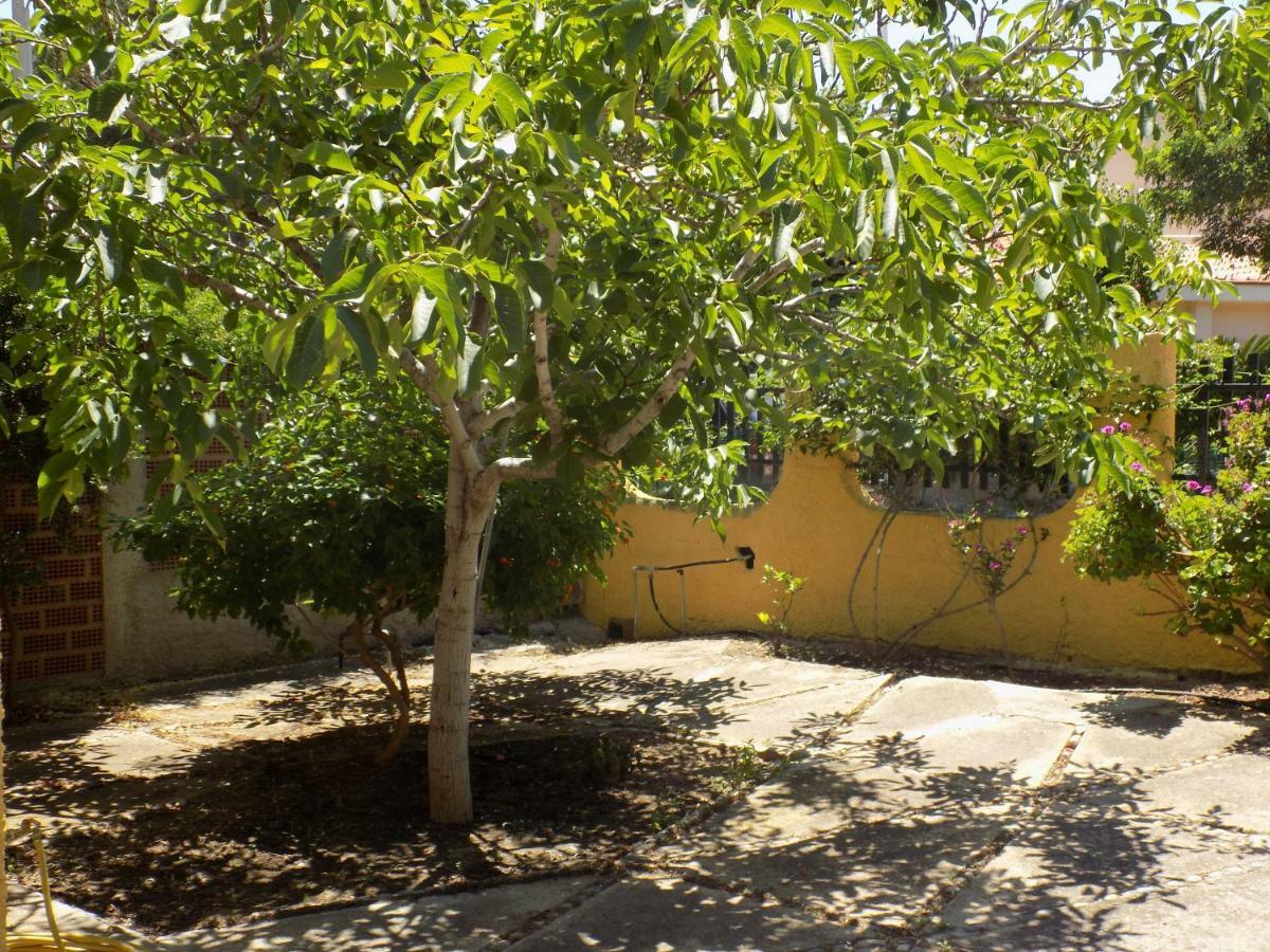 Casa Vacanze Gardenia Solanas  Exteriér fotografie