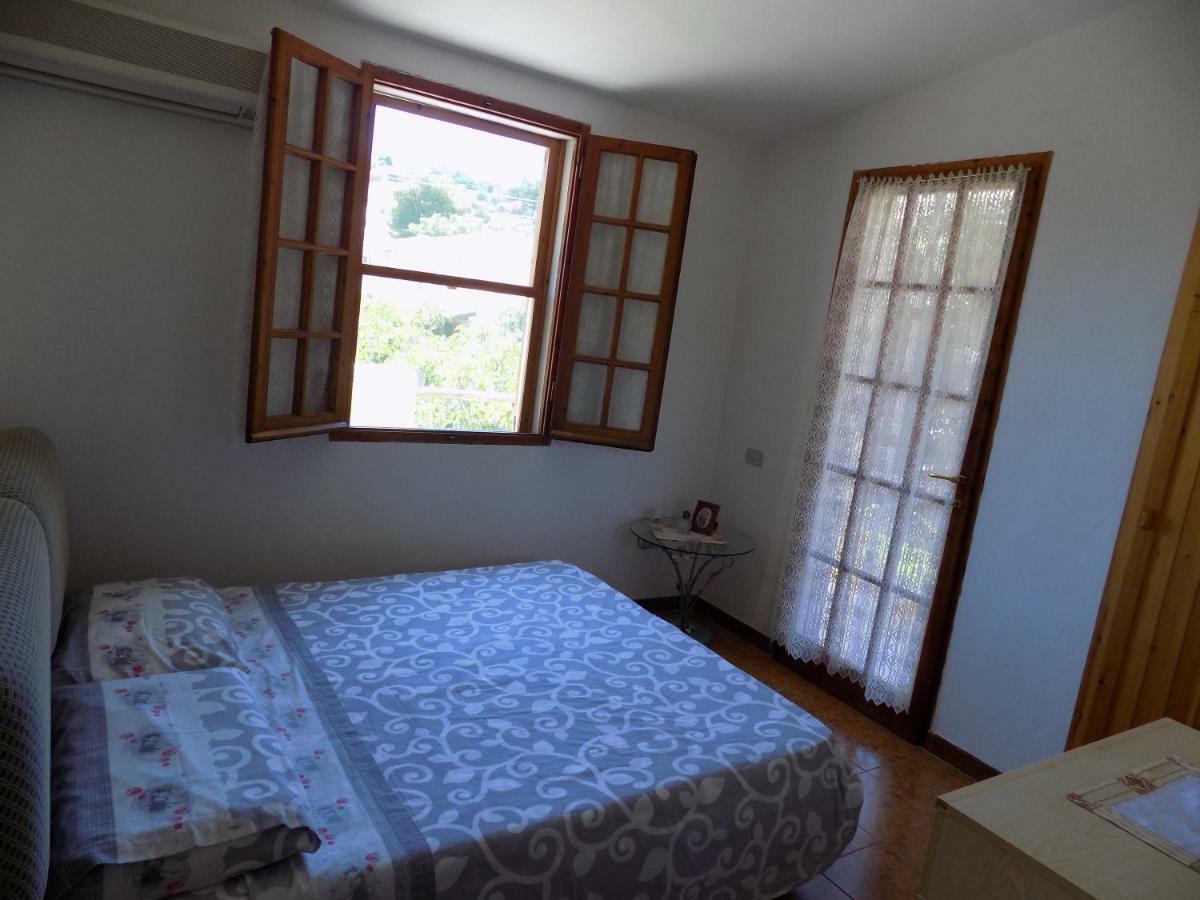 Casa Vacanze Gardenia Solanas  Exteriér fotografie